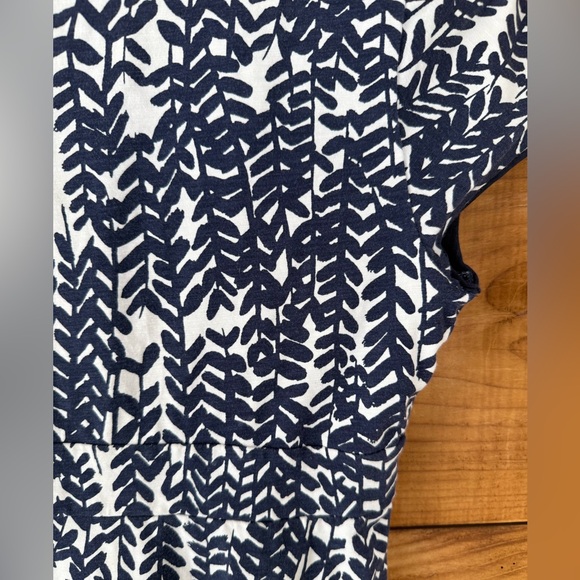 Women’s Boden Navy and White Floral Cotton Knit Dress - Size 6 - Picture 3 of 7
